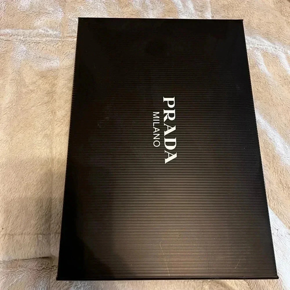 PRADA  authentic nylon pluma  size 40 the “ calzature donna “  narciso color - Picture 1 of 15